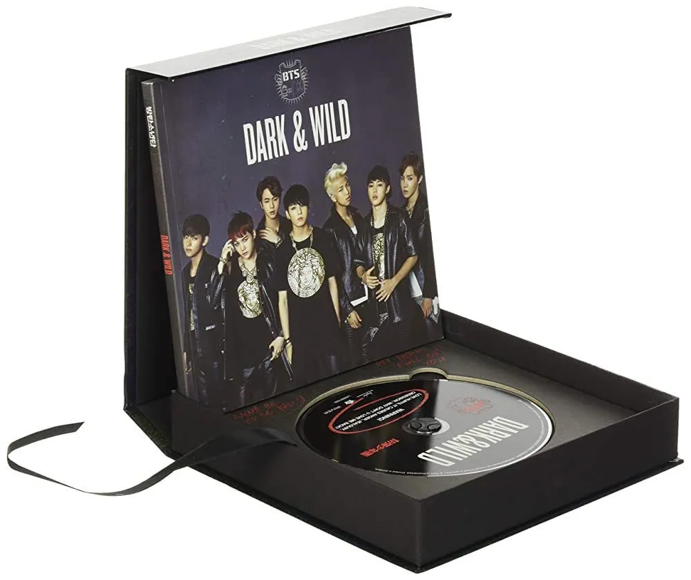 Альбом BTS DARK & WILD